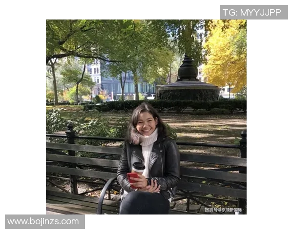 周娜专访：从绿茵场到人生舞台的足球旅程回顾与展望