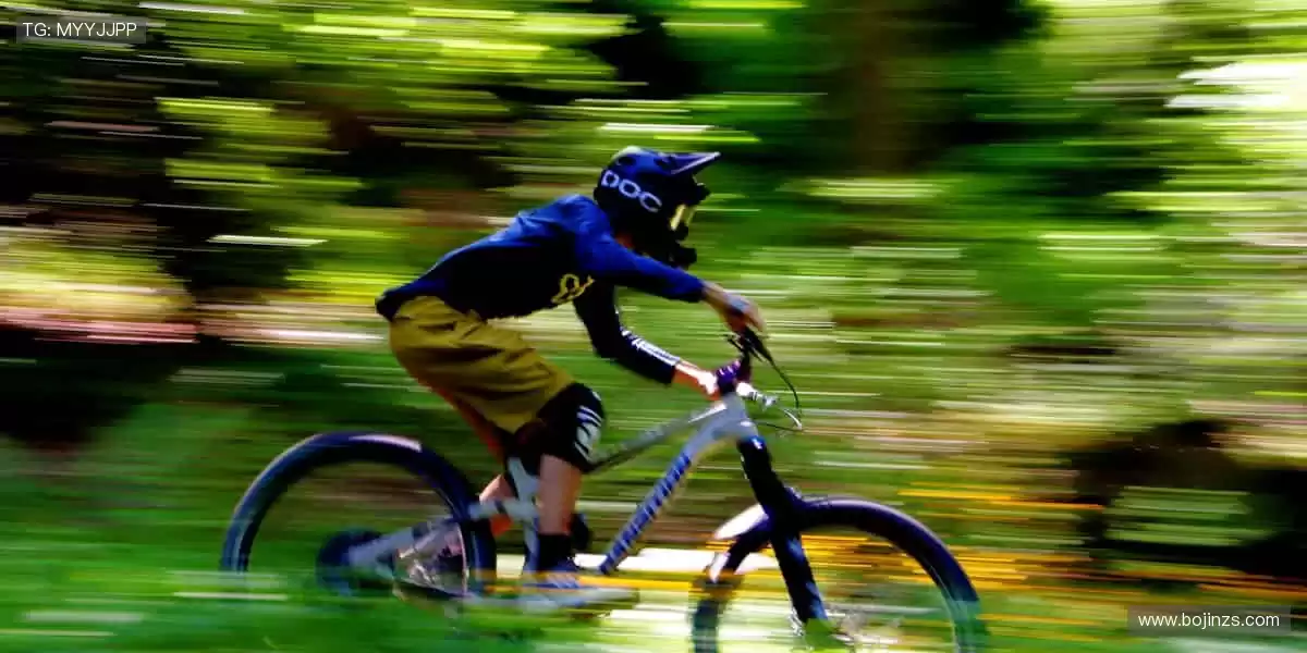 📱 一键开播，全球同频！弹幕互动不停，做最活跃的云观众💬